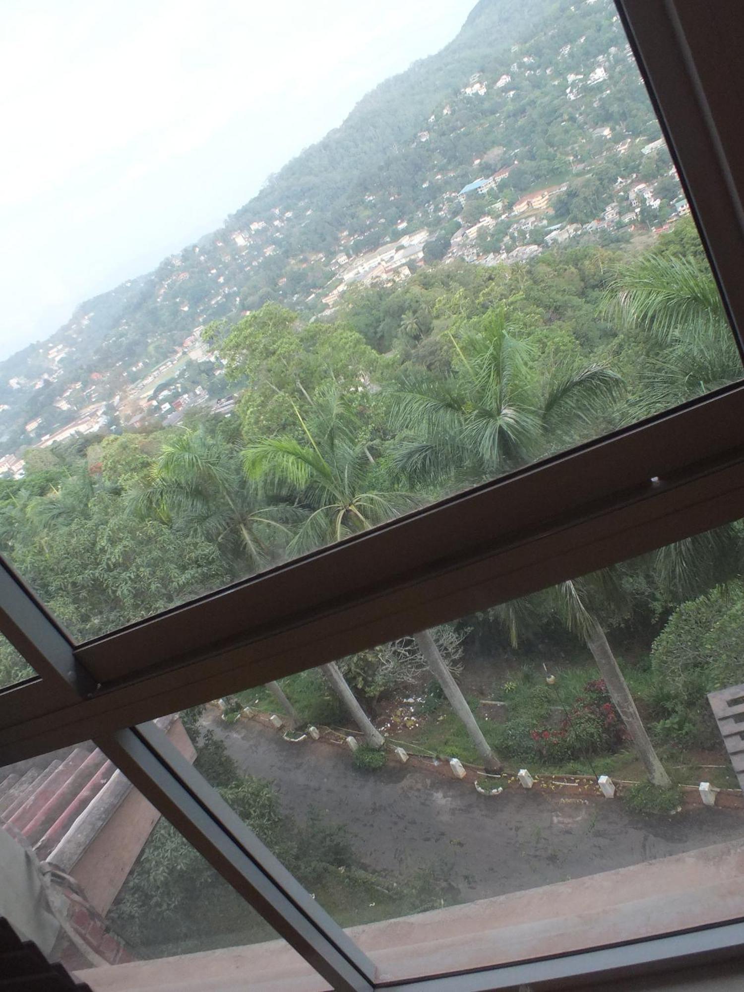 Hotel Topaz Kandy Eksteriør bilde